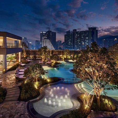 Lotte Hotel Busan Exterior foto The Park at EMERSON