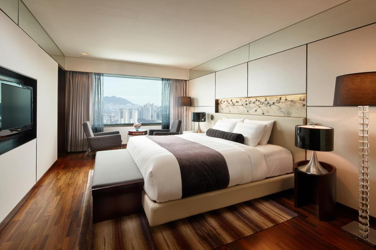 Lotte Hotel Busan Exterior foto Deluxe Room