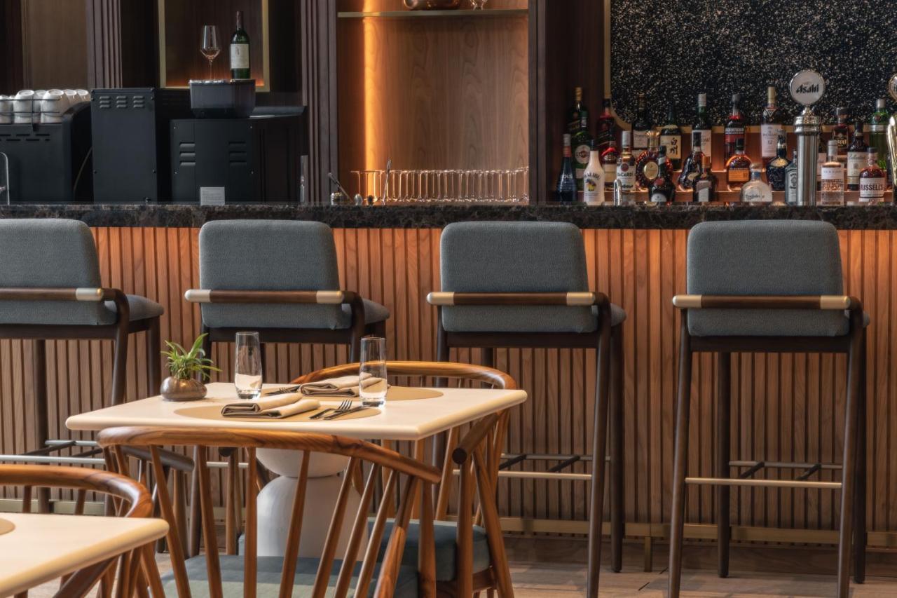Lotte Hotel Busan Exterior foto The bar at the restaurant