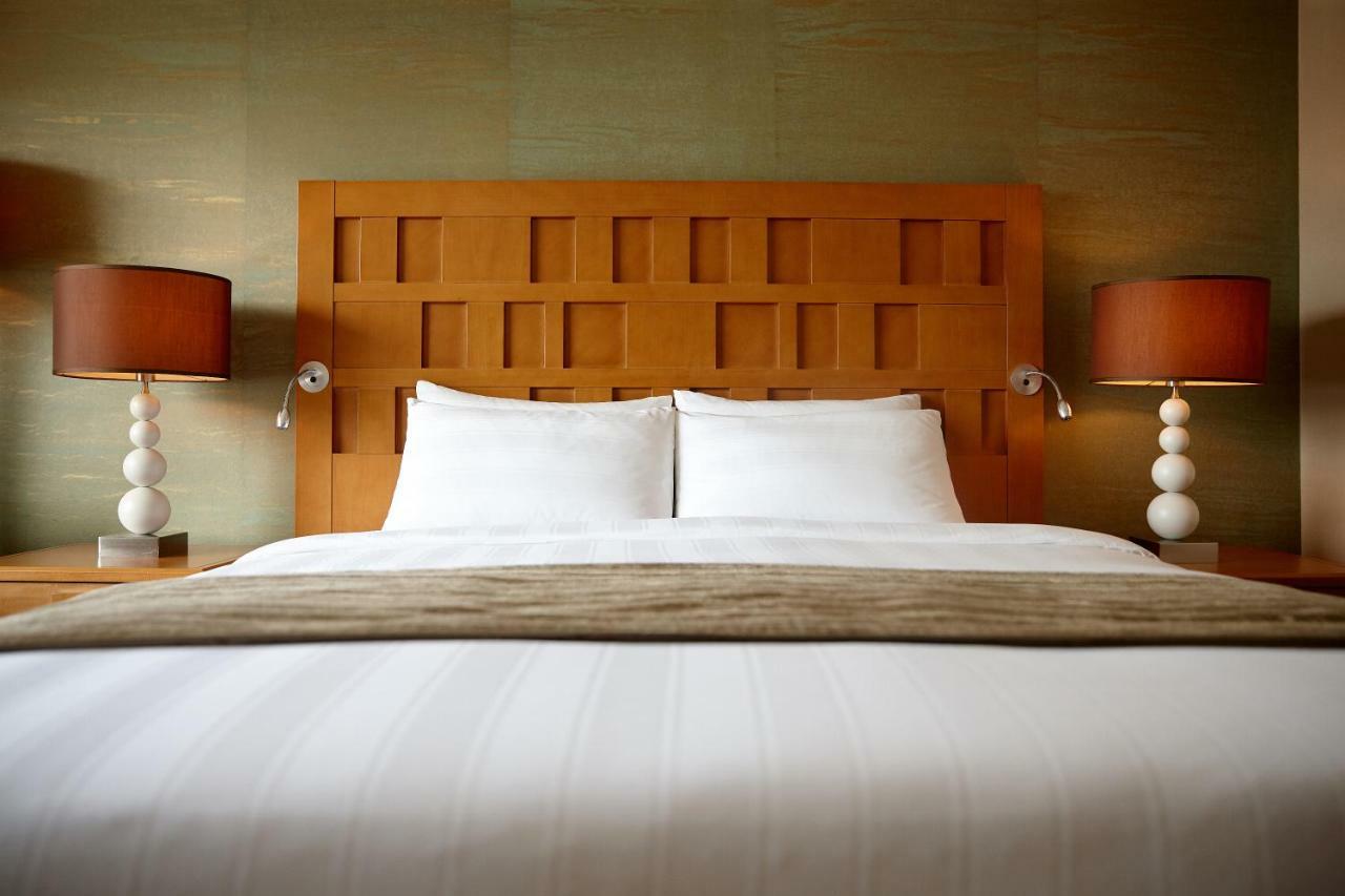 Lotte Hotel Busan Exterior foto A bed