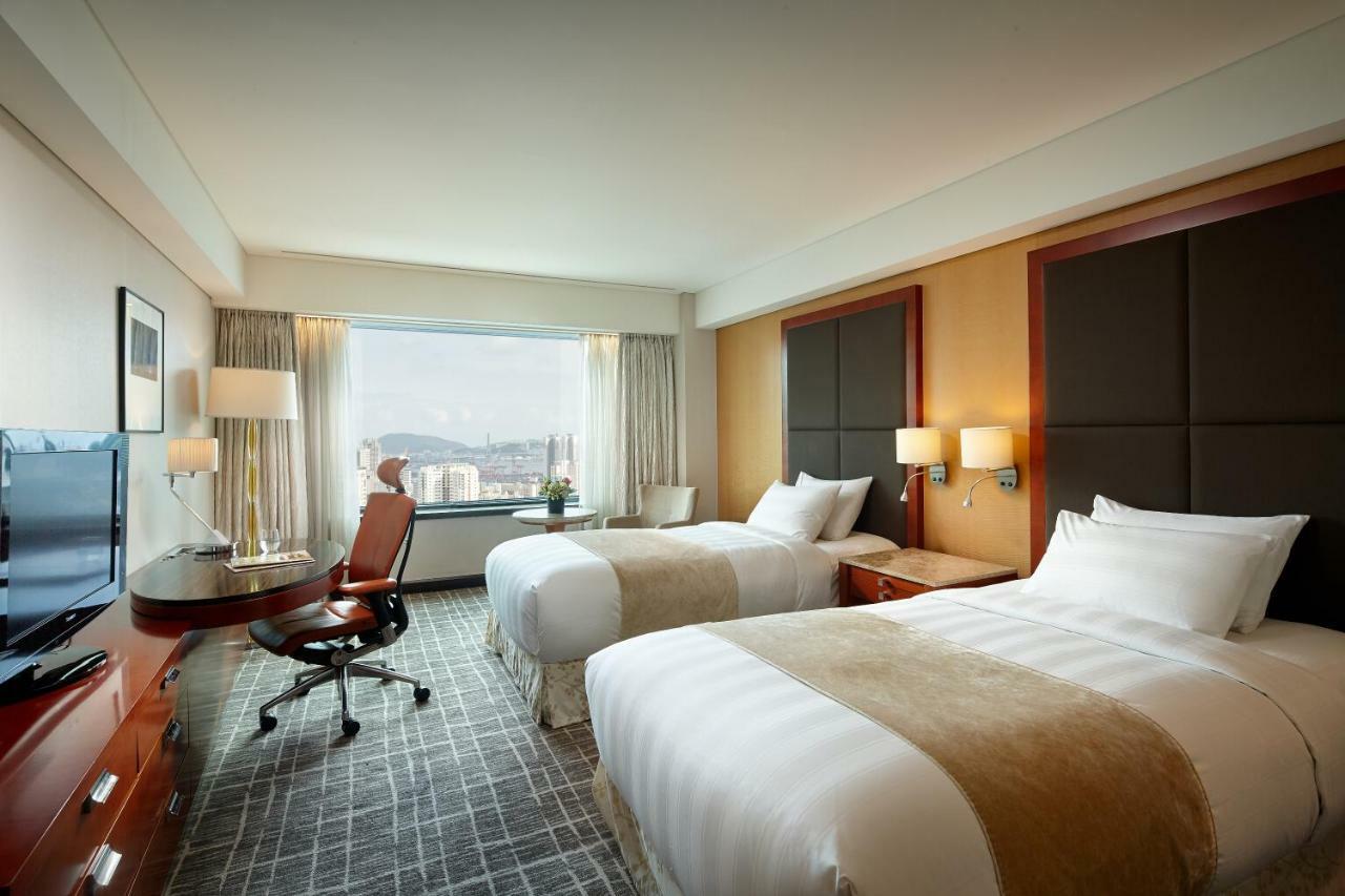 Lotte Hotel Busan Exterior foto Deluxe Room