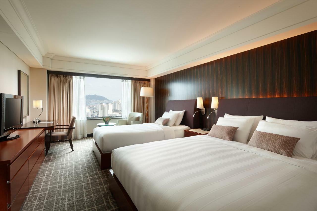 Lotte Hotel Busan Exterior foto Deluxe Room
